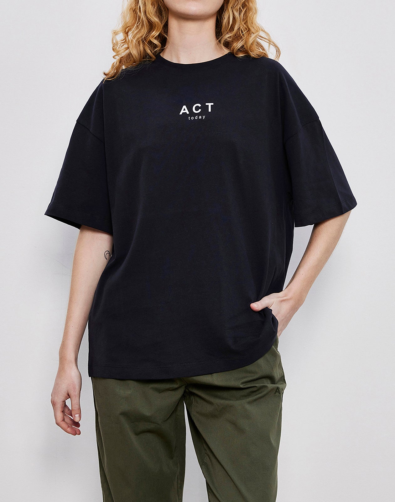 ACT today KIM t-shirt T-Shirt 101 Wash Black