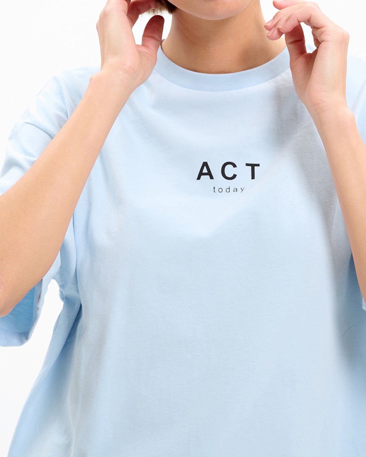 ACT today KIM t-shirt T-Shirt 250 Sky