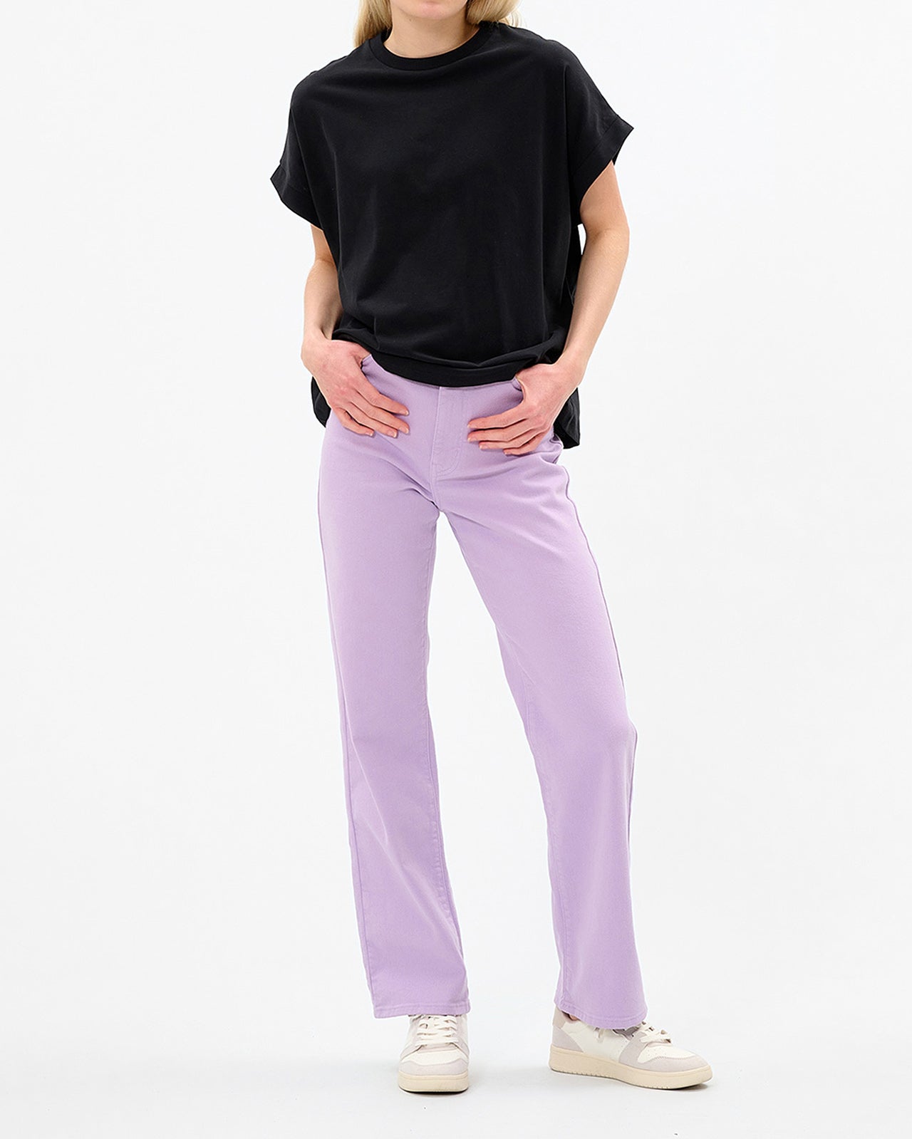 ACT today LULU t-shirt T-Shirt 100 Black